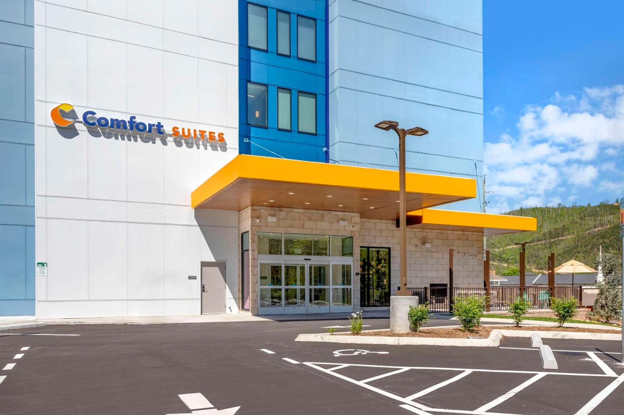 Comfort Suites Gatlinburg Downtown-Convention Center Exterior foto