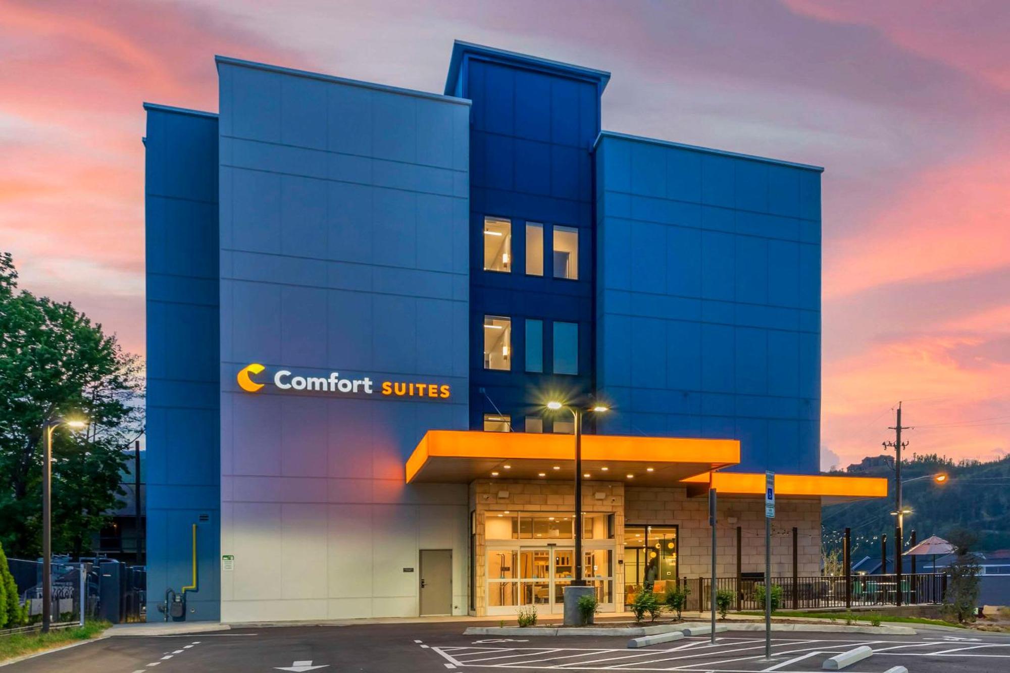 Comfort Suites Gatlinburg Downtown-Convention Center Exterior foto